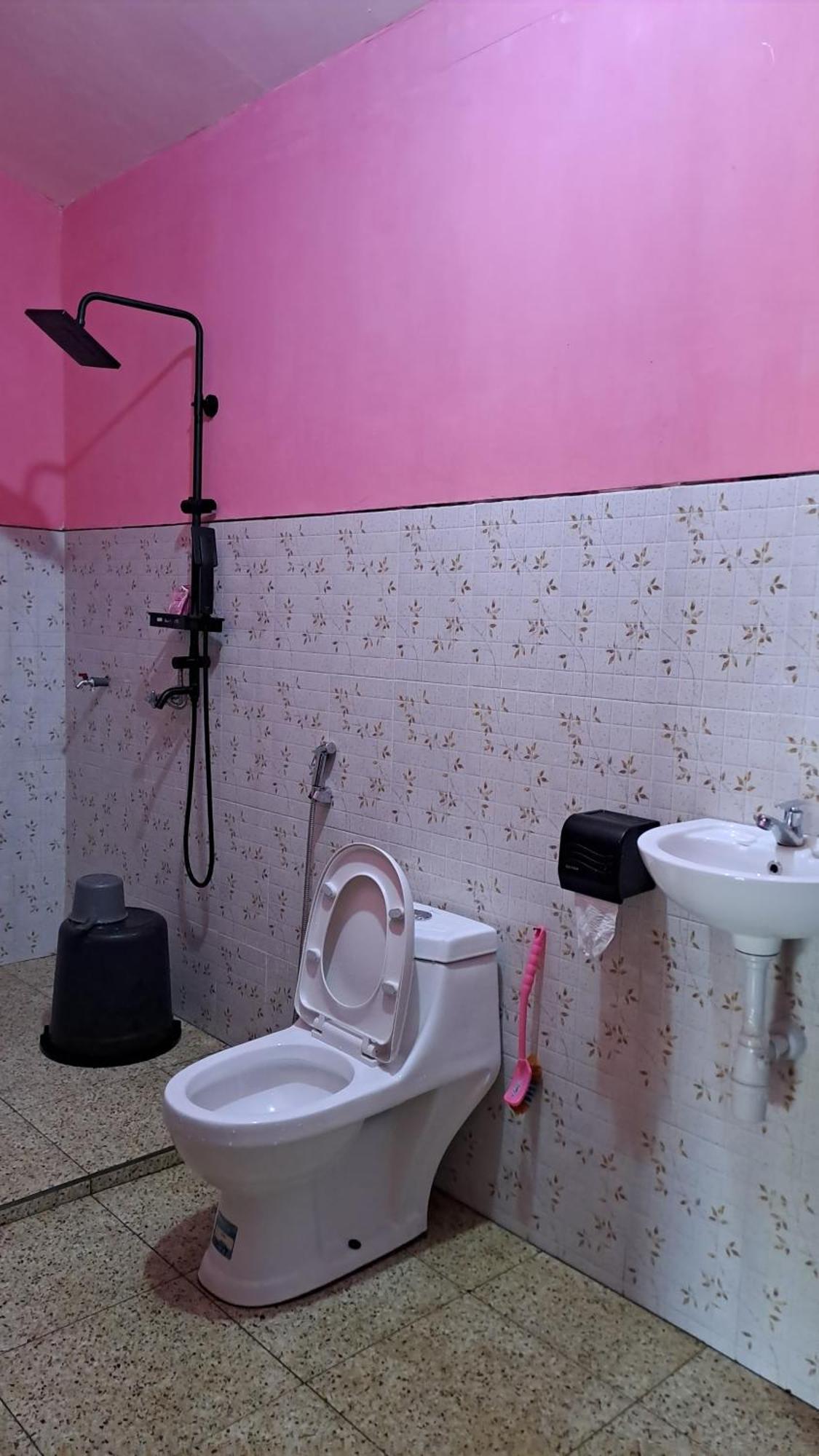Berliant Homestay Jambu  Esterno foto