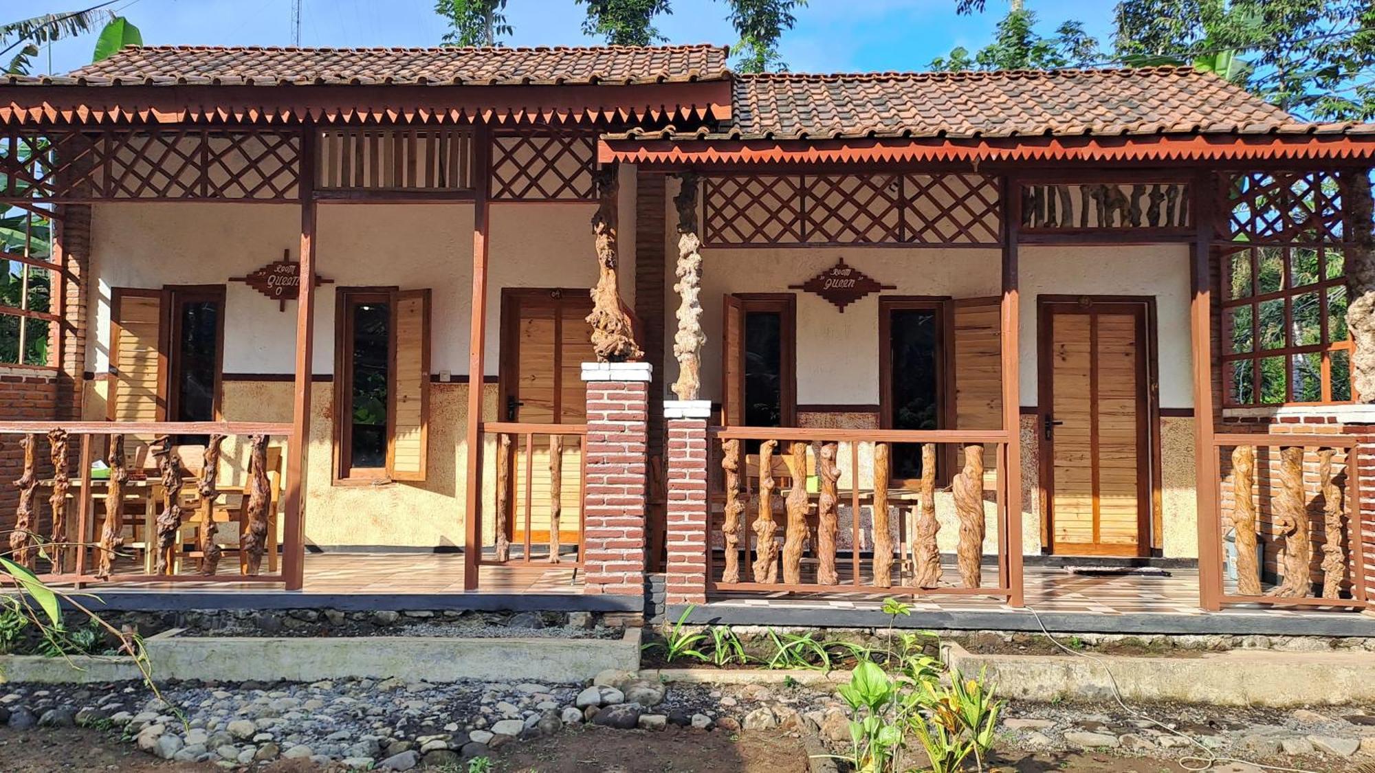 Berliant Homestay Jambu  Esterno foto